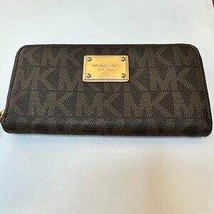 Michael Kors Monogram Zip Around Wallet Womens Black/Brown Leather - Like New
